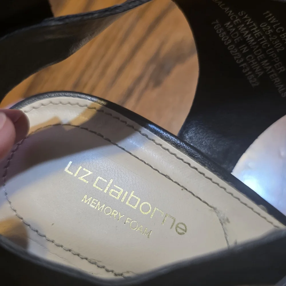 Liz Claiborne Basso Block Heel Sandals Black Size 11